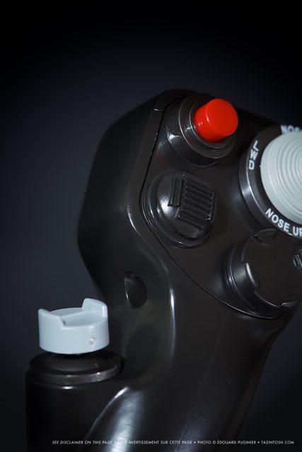 Thrustmaster HOTAS Warthog • Joystick
